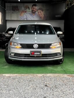 VOLKSWAGEN NEW JETTA COMFORTLINE 2.5 AUT