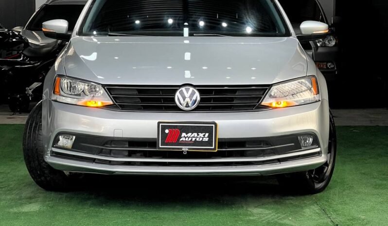 
								VOLKSWAGEN NEW JETTA COMFORTLINE 2.5 AUT full									