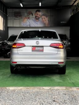 
										VOLKSWAGEN NEW JETTA COMFORTLINE 2.5 AUT full									