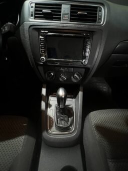 
										VOLKSWAGEN NEW JETTA COMFORTLINE 2.5 AUT full									