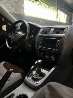 
										VOLKSWAGEN NEW JETTA COMFORTLINE 2.5 AUT full									