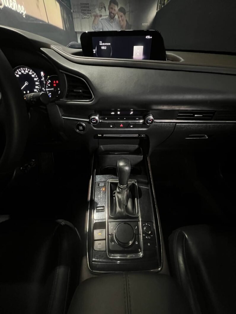 
								MAZDA CX-30 GRAND TOURING LX 2.5 full									