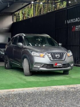 NISSAN KICKS ADVANCE MT 1.6L 4X2