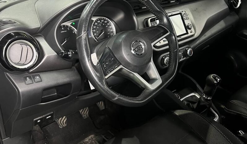
								NISSAN KICKS ADVANCE MT 1.6L 4X2 full									