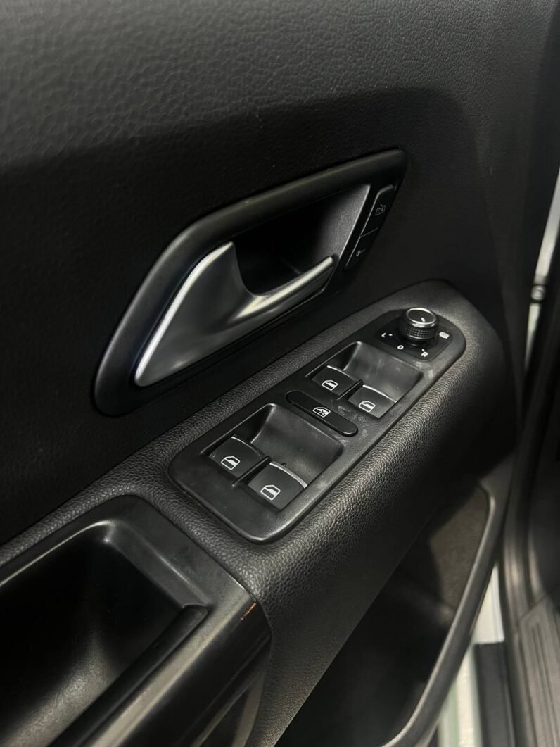 
								VOLKSWAGEN AMAROK V6 XTREM AT 4X4 DSL full									