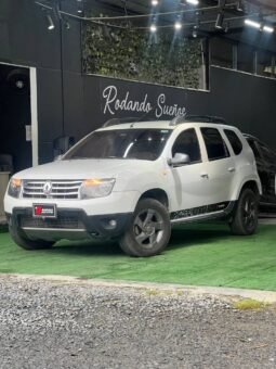 RENAULT DUSTER DYNAMIQUE 4X4 MT 2.0