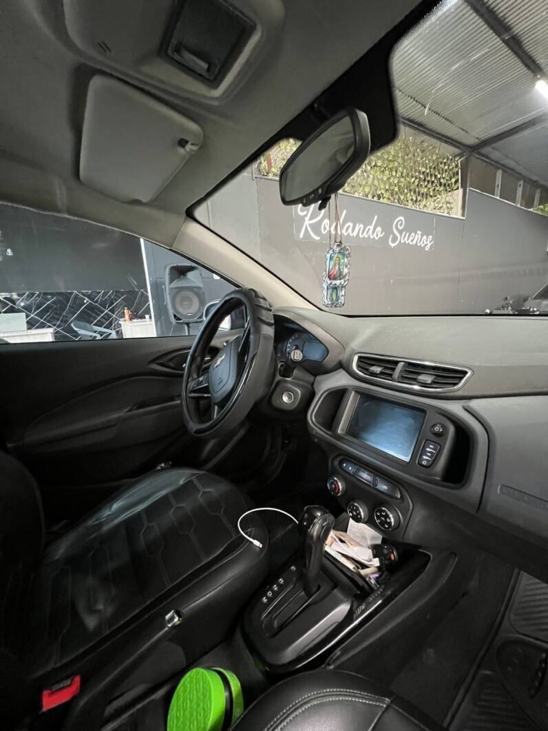 
								CHEVROLET ONIX LTZ 1.4 AT HB full									