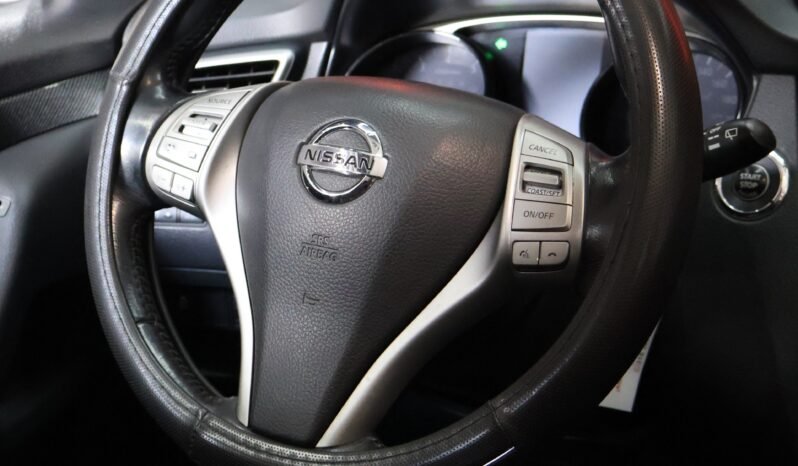 
								NISSAN XTRAIL EXCLUSIVE 2.5 AT 4X4 full									