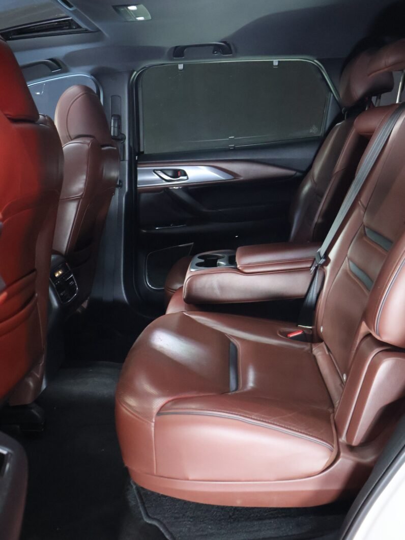 
								MAZDA CX9 GRAND TOURING 2.5 AT SIGNATURE full									