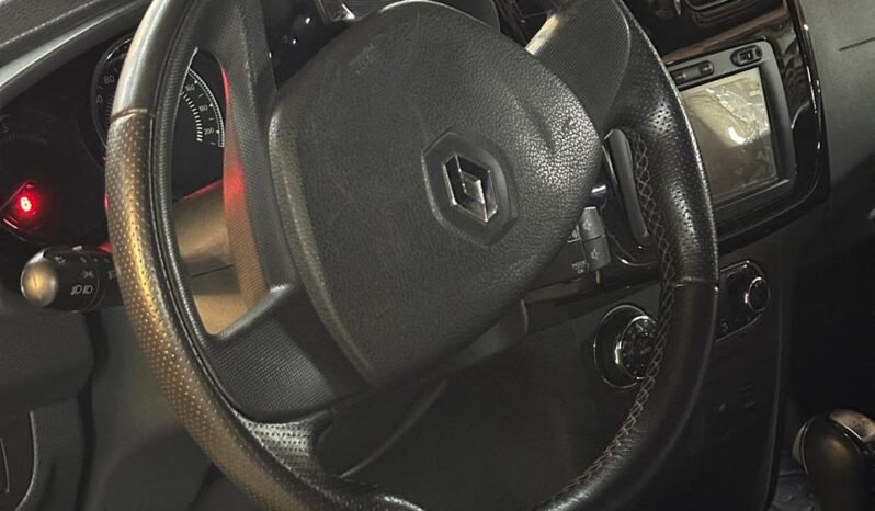 
								RENAULT LOGAN EXCLUSIVE 1600 AT SEDAN full									