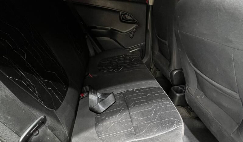 
								KIA PICANTO EX MT 1.2 full									