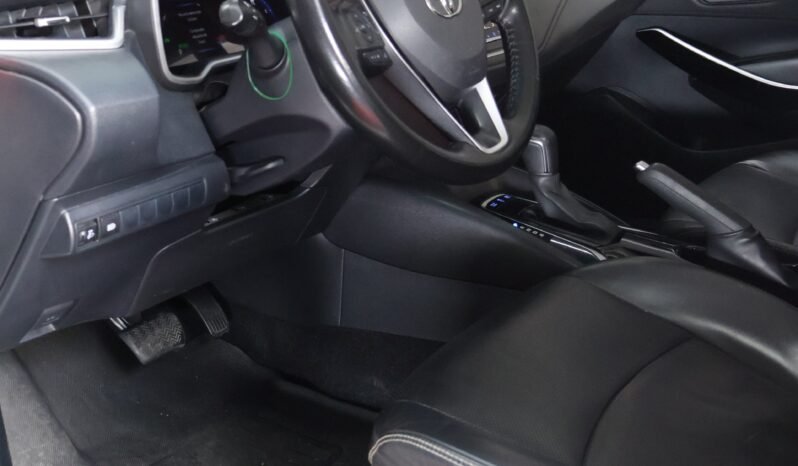 
								TOYOTA COROLLA  SEG AT HIBRIDO 1.8 AT full									