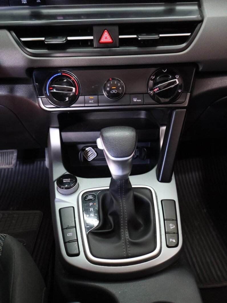 
								KIA SELTOS EMOTION 2.0 AT 4X2 full									