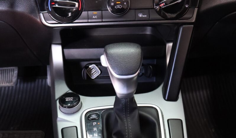 
								KIA SELTOS EMOTION 2.0 AT 4X2 full									