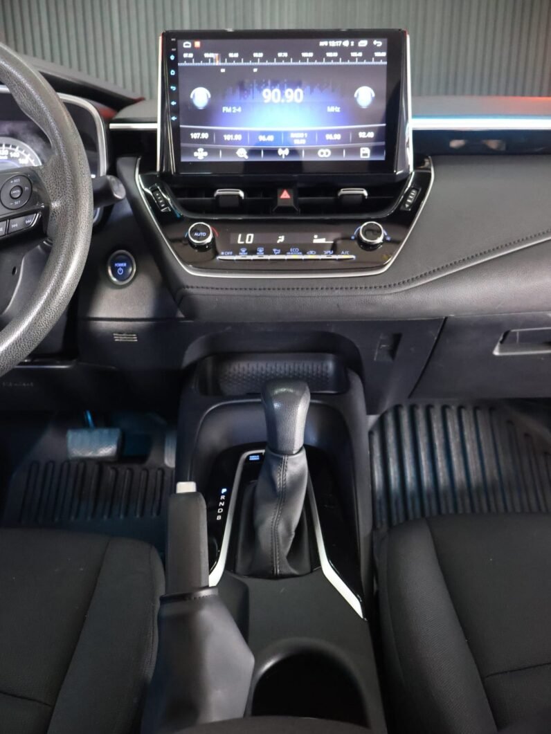 
								TOYOTA COROLLA XEI AT 1.8 HIBRIDO full									