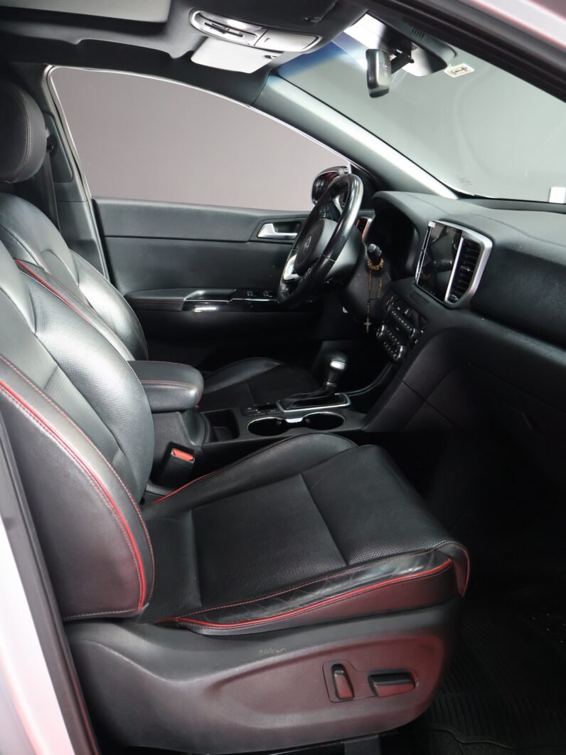 
								KIA SPORTAGE GTLINE 2.0 AT 4X4 full									