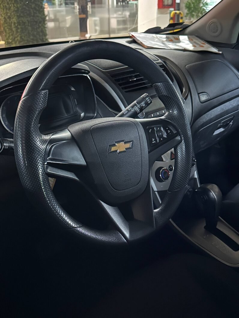 
								CHEVROLET TRACKER LT AT 1.8 full									