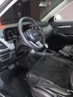 
										KIA SELTOS EMOTION 2.0 AT 4X2 full									