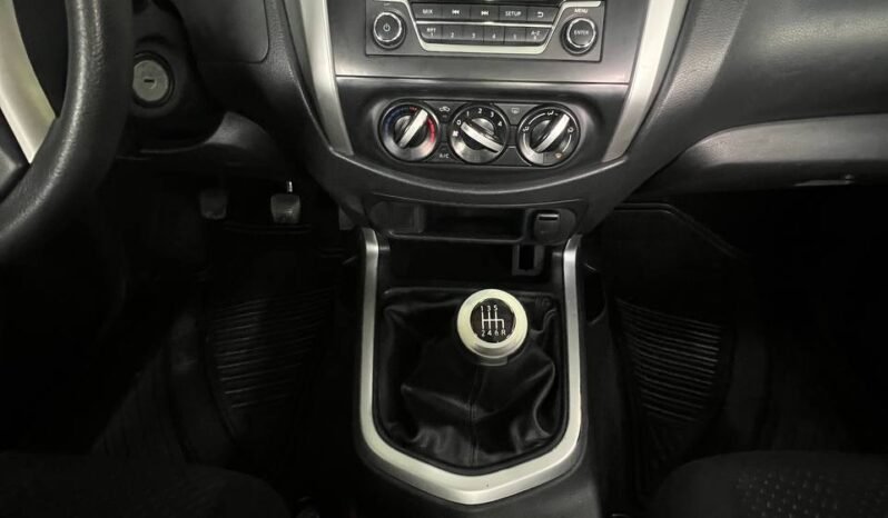 
								NISSAN FRONTIER NP300 2.5 DIESEL  MT 4X4 full									