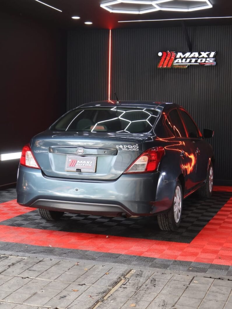 
								NISSAN VERSA SENSE MT 1.6 full									