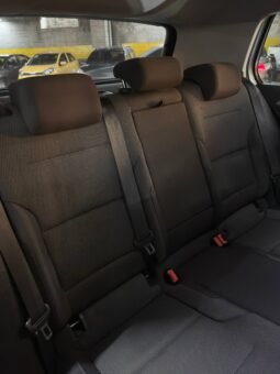 
										VOLKSWAGEN GOLF COMFORTLINE 1.6 AT full									