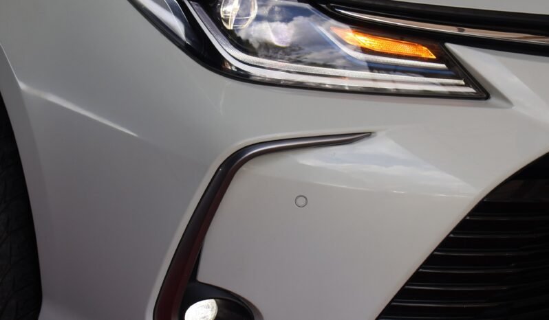 
								TOYOTA COROLLA  SEG AT HIBRIDO 1.8 AT full									