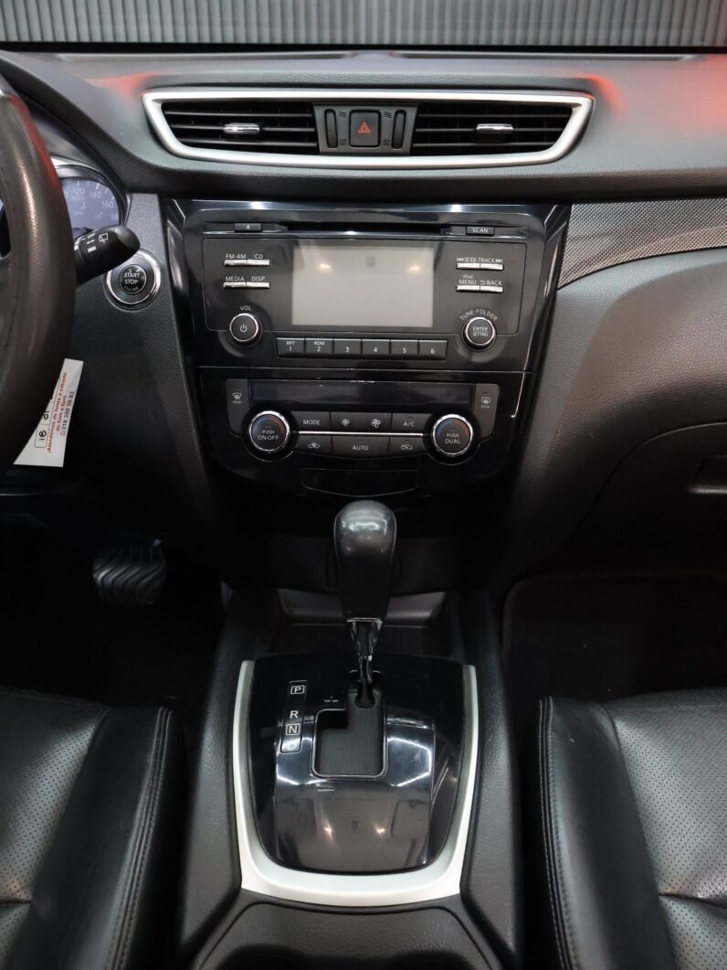 
								NISSAN XTRAIL EXCLUSIVE 2.5 AT 4X4 full									