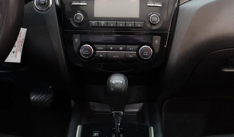 
								NISSAN XTRAIL EXCLUSIVE 2.5 AT 4X4 full									