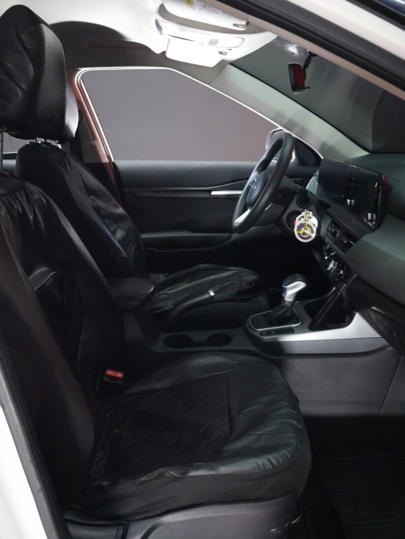 
								KIA SELTOS EMOTION 2.0 AT 4X2 full									