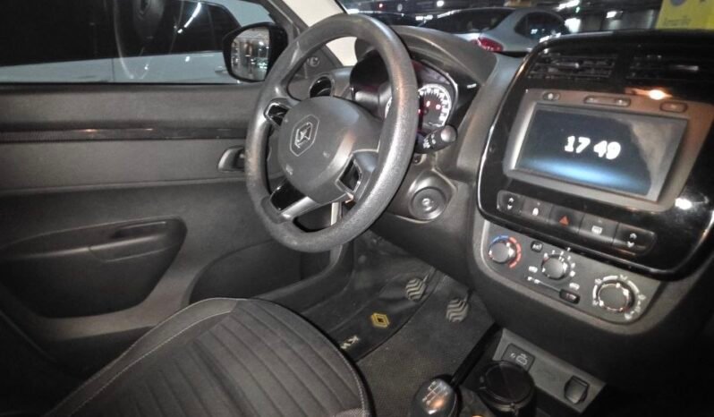 
								RENAULT KWID ICONIC 1.0 MT full									