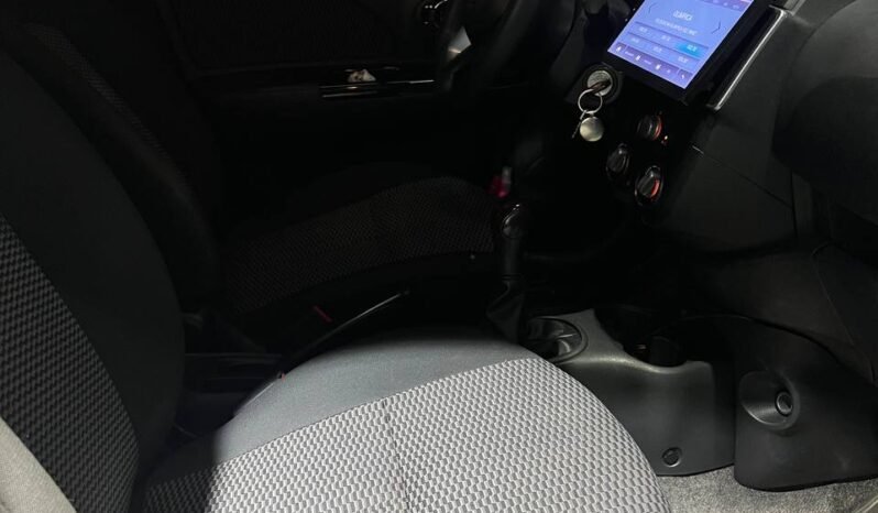 
								NISSAN MARCH SENSE MT 1.6 full									