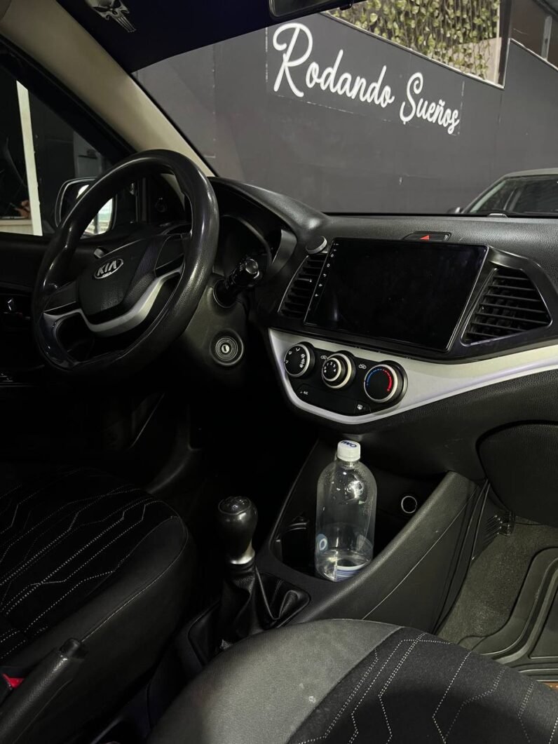 
								KIA PICANTO EX MT 1.2 full									