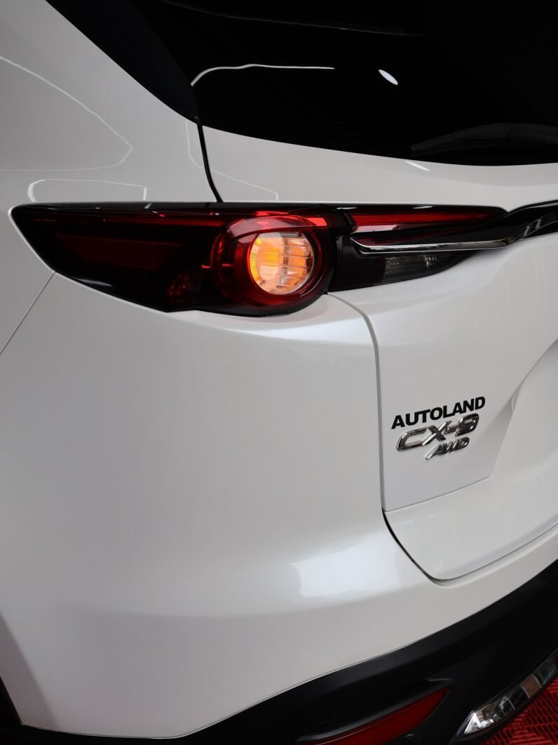 
								MAZDA CX9 GRAND TOURING 2.5 AT SIGNATURE full									