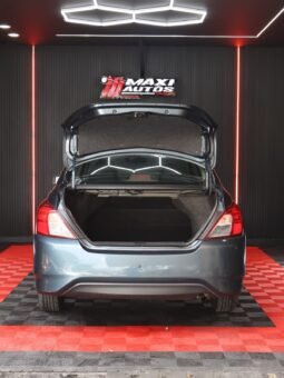 
										NISSAN VERSA SENSE MT 1.6 full									