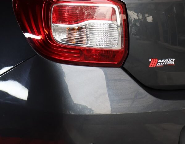 
								RENAULT LOGAN PRIVILEGE AT 1.6 SD full									