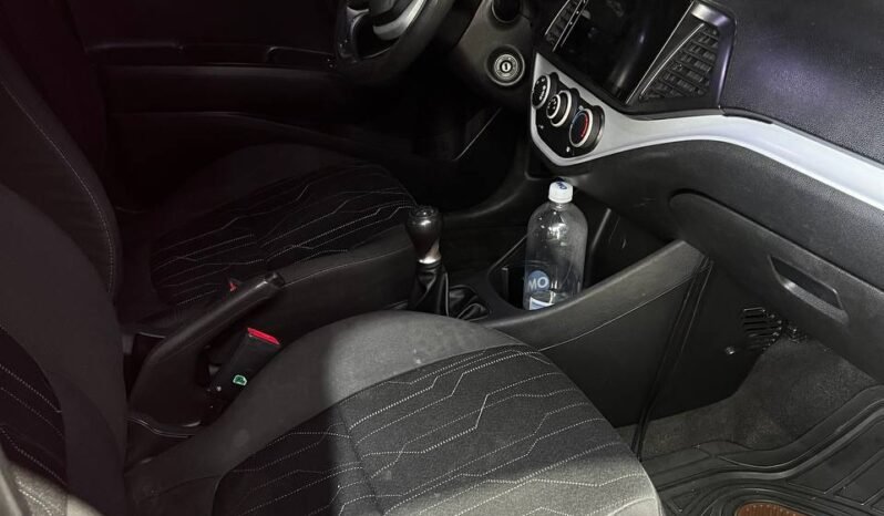 
								KIA PICANTO EX MT 1.2 full									