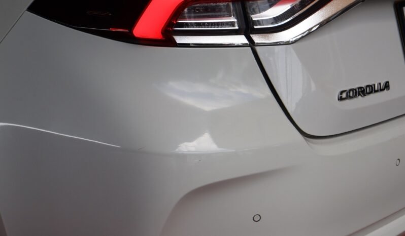 
								TOYOTA COROLLA  SEG AT HIBRIDO 1.8 AT full									