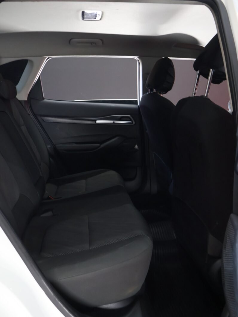 
								KIA SELTOS EMOTION 2.0 AT 4X2 full									