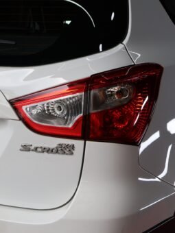 
										SUZUKI S-CROSS 2WD GL AT 4×2 full									