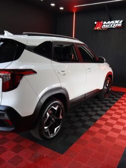 
										KIA SELTOS EMOTION 2.0 AT 4X2 full									