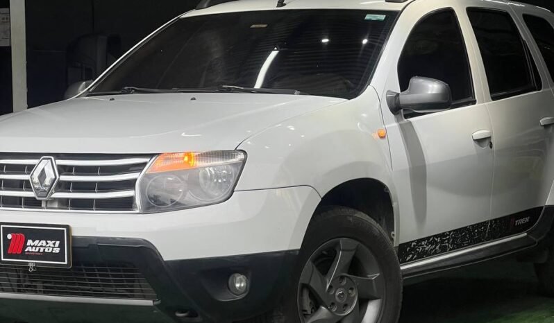 
								RENAULT DUSTER DYNAMIQUE 4X4 MT 2.0 full									