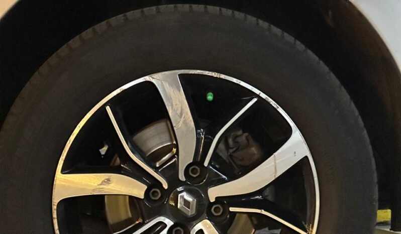 
								RENAULT LOGAN EXCLUSIVE 1600 AT SEDAN full									