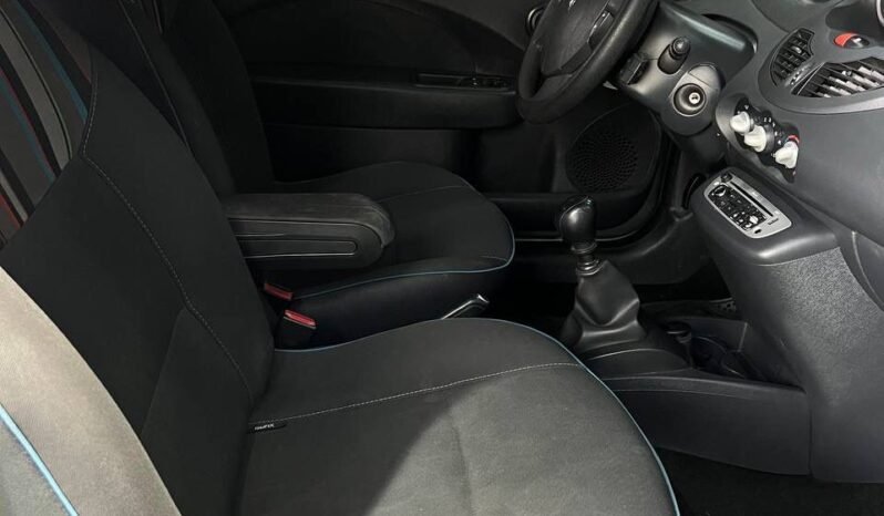 
								RENAULT TWINGO FASE II full									