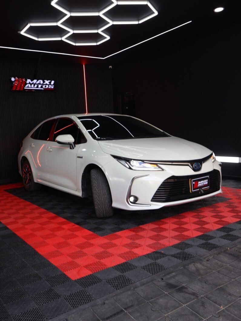 
								TOYOTA COROLLA  SEG AT HIBRIDO 1.8 AT full									