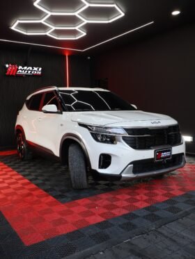 KIA SELTOS EMOTION 2.0 AT 4X2