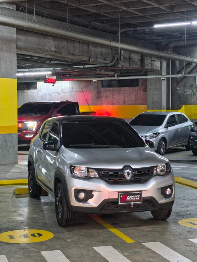 
								RENAULT KWID ICONIC 1.0 MT full									