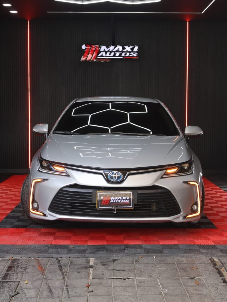 
								TOYOTA COROLLA XEI AT 1.8 HIBRIDO full									