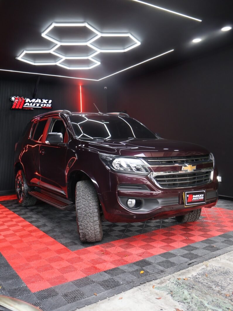 
								CHEVROLET TRAILBLAZER LTZ TP 2.8L 4X4 DIESEL full									