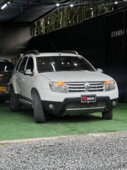 RENAULT DUSTER DYNAMIQUE 4X4 MT 2.0