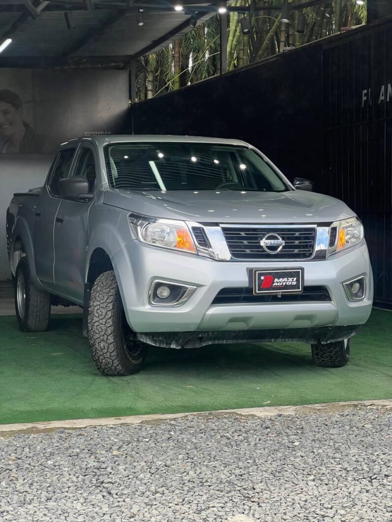 
								NISSAN FRONTIER NP300 2.5 DIESEL  MT 4X4 full									